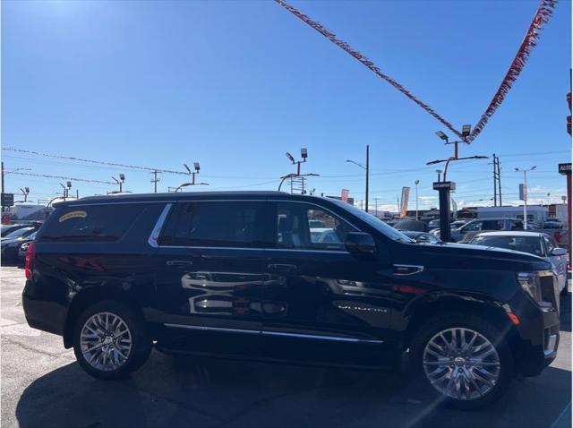2023 GMC Yukon XL 4WD SLT