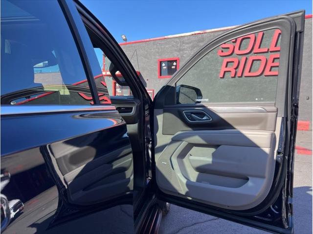 2023 GMC Yukon XL 4WD SLT