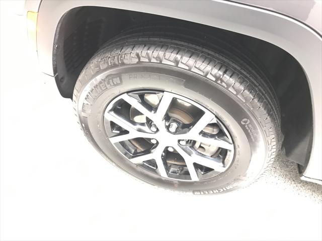 2024 Jeep Grand Cherokee L Limited 4x4 2024 Jeep Grand Cherokee L Limited 4x4