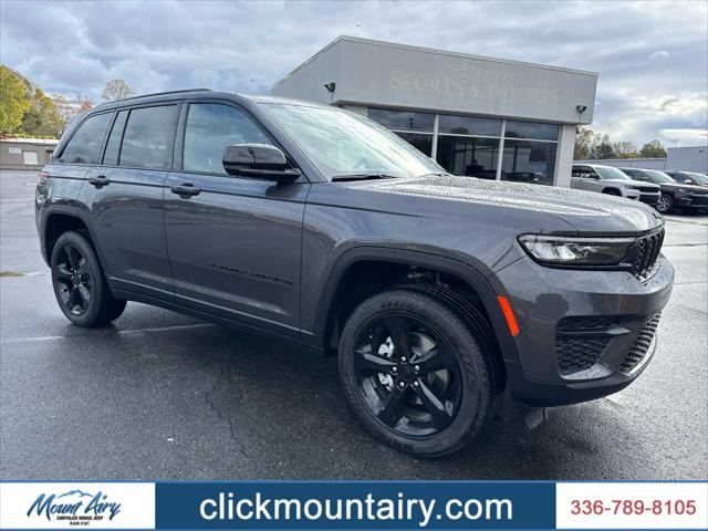 2025 Jeep Grand Cherokee GRAND CHEROKEE ALTITUDE X 4X4