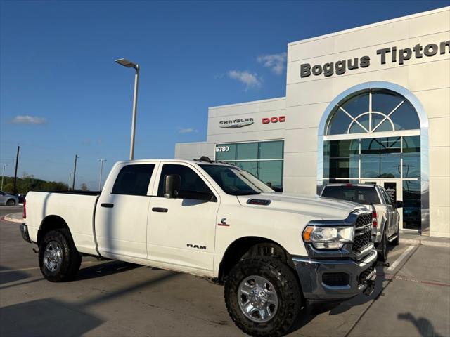 2022 RAM 2500 Tradesman Crew Cab 4x4 64 Box