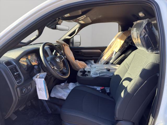 2025 RAM 3500 Tradesman Regular Cab 4x2 8 Box 2025 RAM 3500 Tradesman Regular Cab 4x2 8 Box