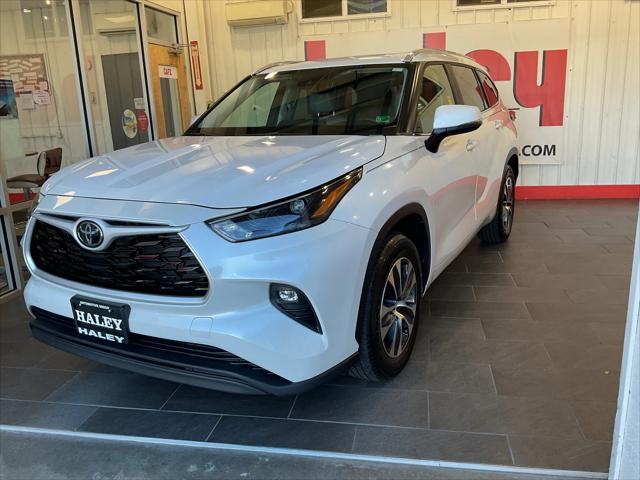 2023 Toyota Highlander XLE 2023 Toyota Highlander XLE