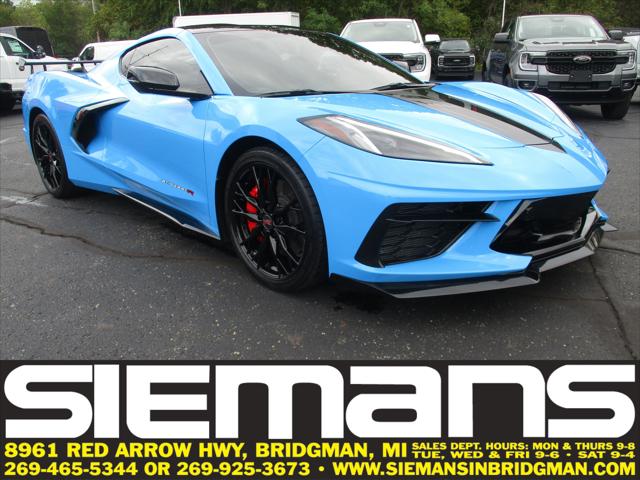 2022 Chevrolet Corvette Stingray RWD Coupe 2LT 2022 Chevrolet Corvette Stingray RWD Coupe 2LT