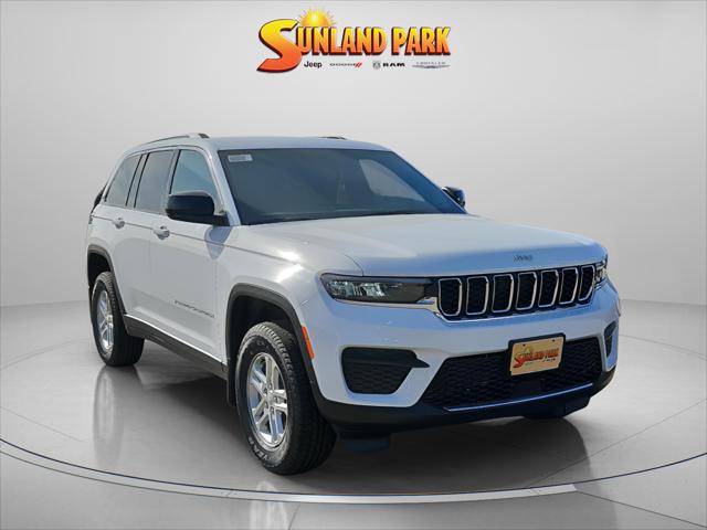 2025 Jeep Grand Cherokee GRAND CHEROKEE LAREDO 4X2 2025 Jeep Grand Cherokee GRAND CHEROKEE LAREDO 4X2