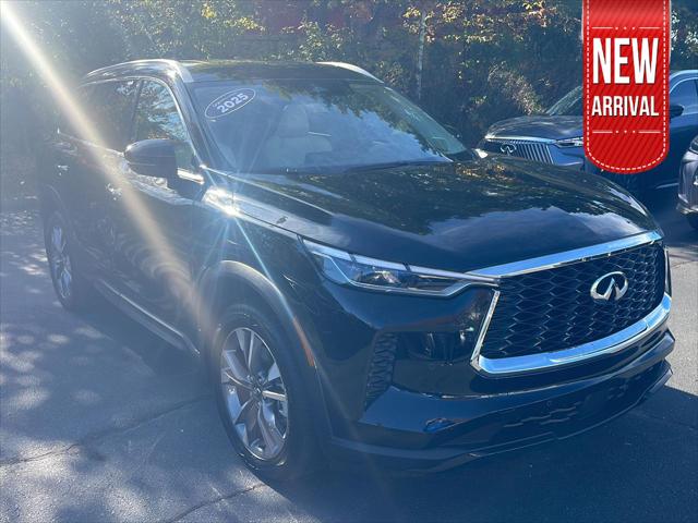 2025 INFINITI QX60 LUXE AWD 2025 INFINITI QX60 LUXE AWD