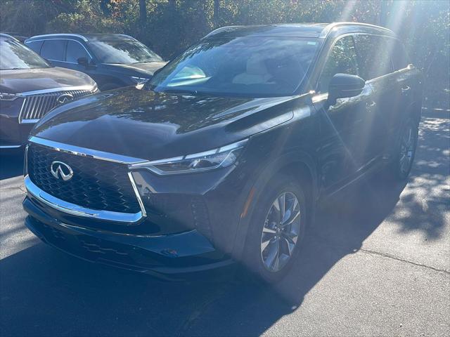 2025 INFINITI QX60 LUXE AWD 2025 INFINITI QX60 LUXE AWD