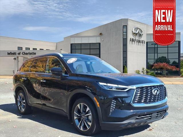 2025 INFINITI QX60 LUXE AWD 2025 INFINITI QX60 LUXE AWD