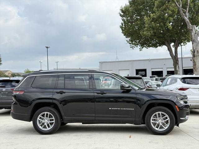 2024 Jeep Grand Cherokee L Laredo X 4x2 2024 Jeep Grand Cherokee L Laredo X 4x2