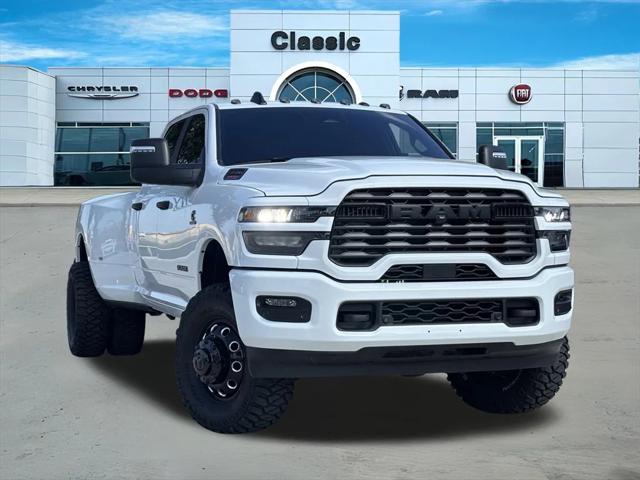 2025 RAM 3500 Big Horn Crew Cab 4x4 8 Box 2025 RAM 3500 Big Horn Crew Cab 4x4 8 Box