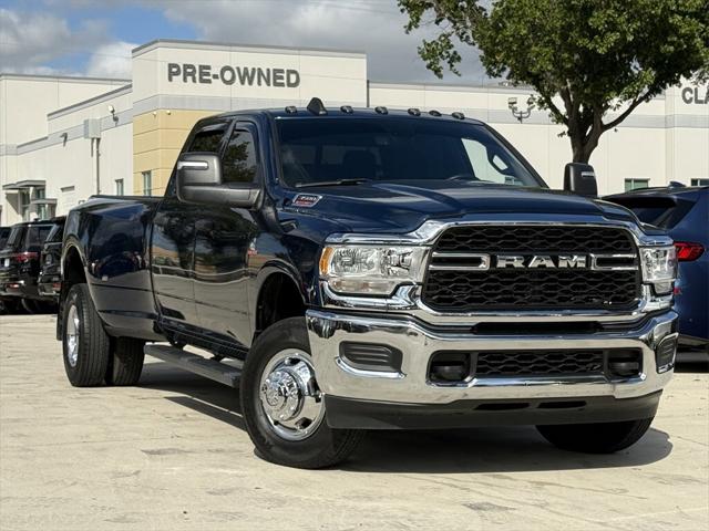 2024 RAM 3500 Tradesman Crew Cab 4x4 8 Box 2024 RAM 3500 Tradesman Crew Cab 4x4 8 Box