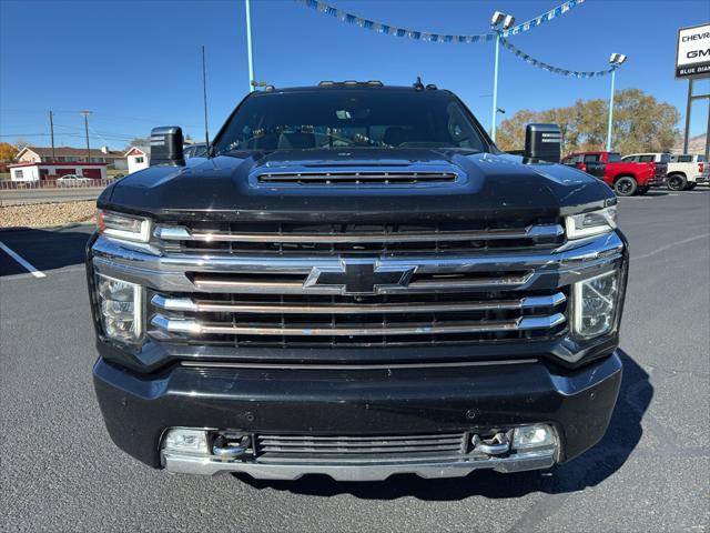 2022 Chevrolet Silverado 3500HD 4WD Crew Cab Long Bed High Country 2022 Chevrolet Silverado 3500HD 4WD Crew Cab Long Bed High Country