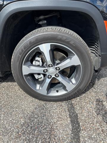 2022 Jeep Grand Cherokee 4xe Limited 4x4 2022 Jeep Grand Cherokee 4xe Limited 4x4