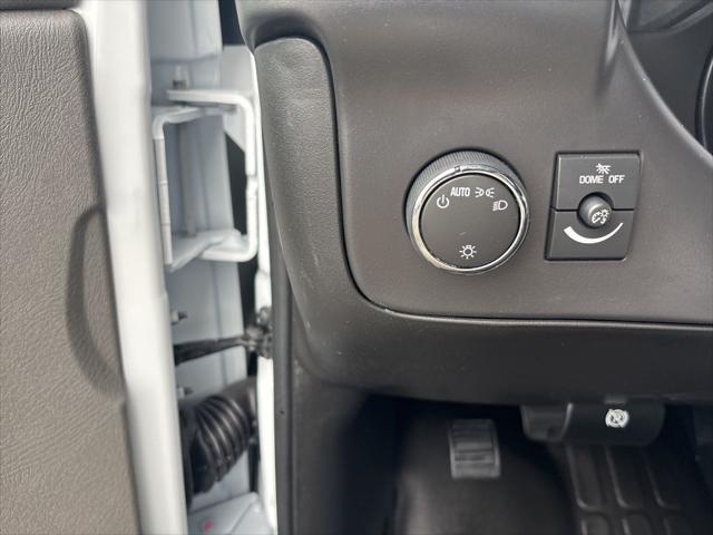 2025 Chevrolet Express Cargo Van RWD 2500 Regular Wheelbase WT
