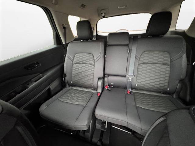 2025 Nissan Pathfinder SV FWD