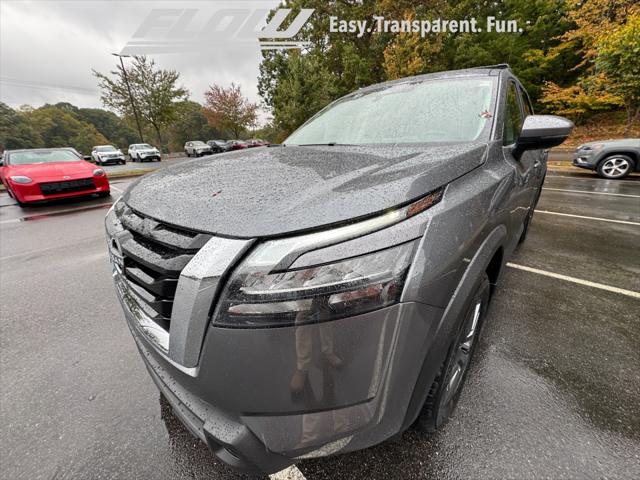 2025 Nissan Pathfinder SV FWD