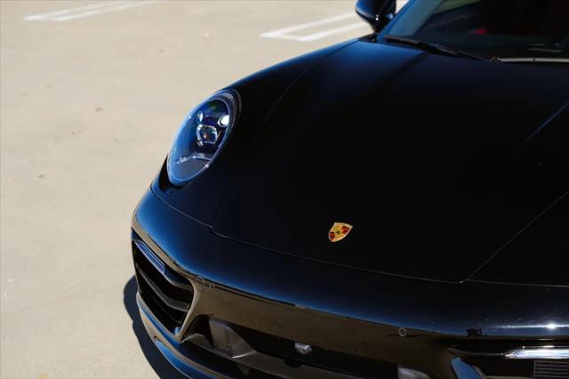 2022 Porsche 911 Carrera S Coupe