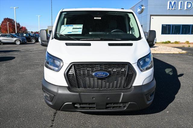2025 Ford Transit Cargo Van Base