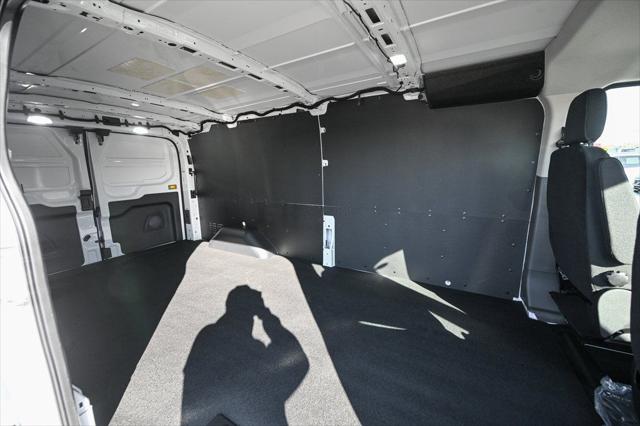 2025 Ford Transit Cargo Van Base