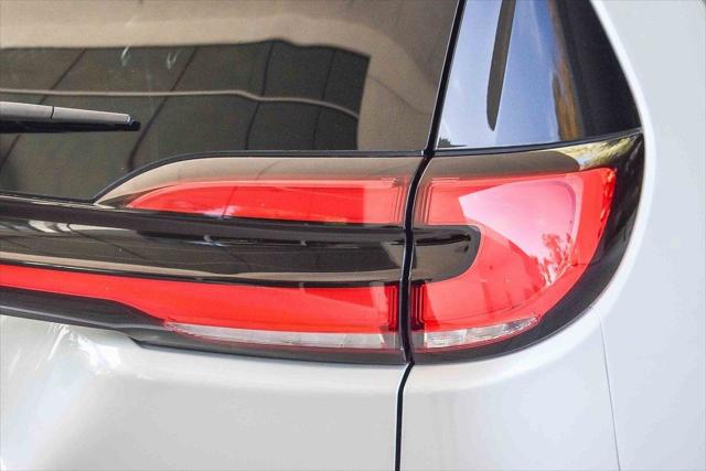 2026 Chrysler Pacifica Pinnacle AWD