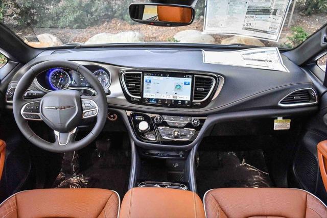2026 Chrysler Pacifica Pinnacle AWD