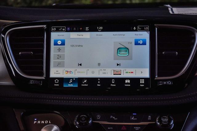 2026 Chrysler Pacifica Pinnacle AWD