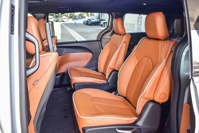 2026 Chrysler Pacifica Pinnacle AWD