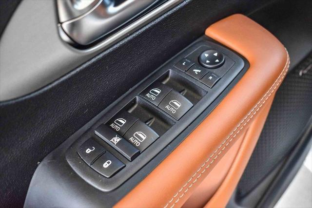 2026 Chrysler Pacifica Pinnacle AWD