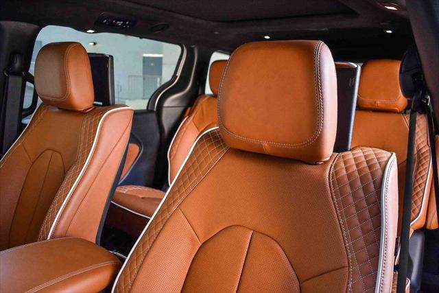 2026 Chrysler Pacifica Pinnacle AWD