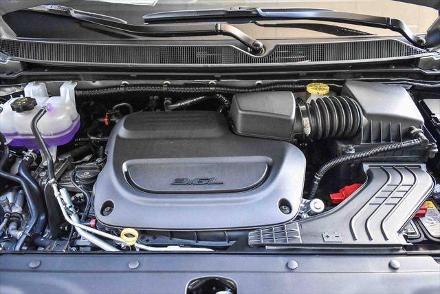 2026 Chrysler Pacifica Pinnacle AWD