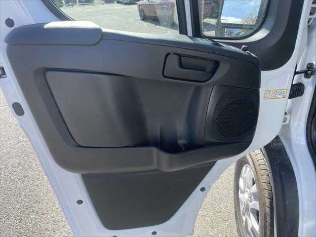 2026 Ram ProMaster Cargo Van SLT