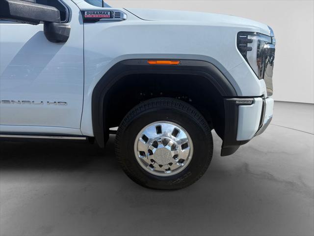 2026 GMC Sierra 3500HD Crew Cab, Long Bed, Denali Dual Rear Wheel, 4WD