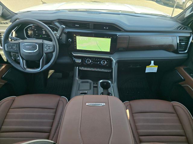 2026 GMC Sierra 2500HD Crew Cab, Standard Bed, Denali Ultimate, 4WD
