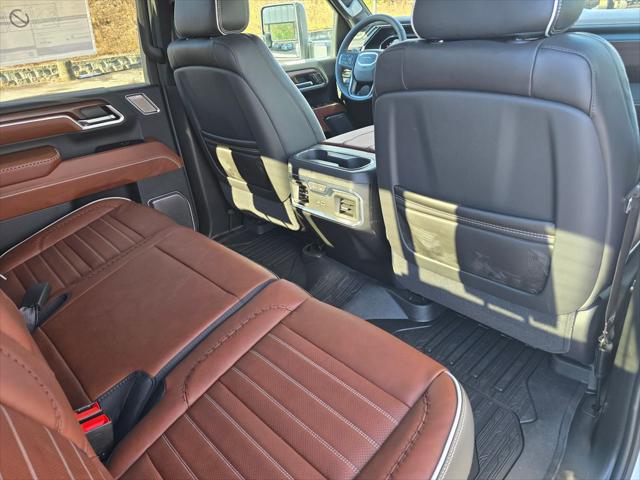 2026 GMC Sierra 2500HD Crew Cab, Standard Bed, Denali Ultimate, 4WD
