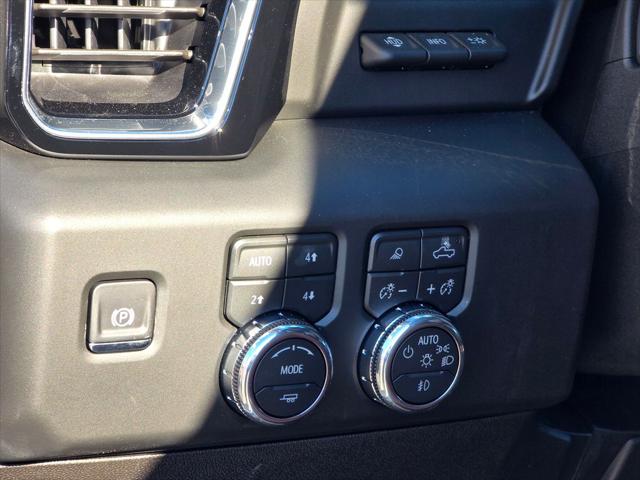 2026 GMC Sierra 2500HD Crew Cab, Standard Bed, Denali Ultimate, 4WD
