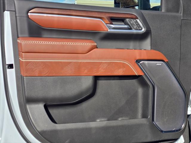 2026 GMC Sierra 2500HD Crew Cab, Standard Bed, Denali Ultimate, 4WD