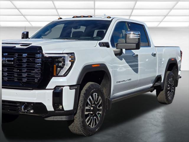 2026 GMC Sierra 2500HD Crew Cab, Standard Bed, Denali Ultimate, 4WD