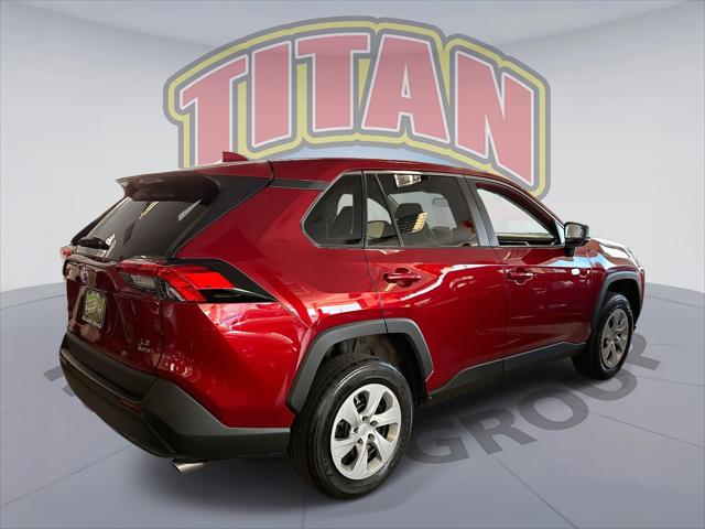 2024 Toyota RAV4 LE [3]