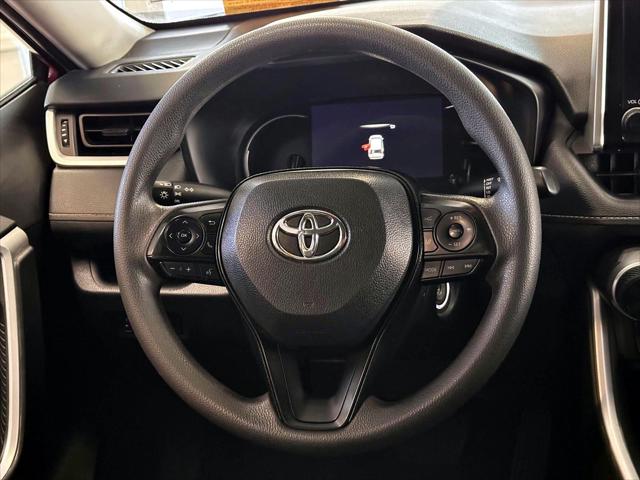 2024 Toyota RAV4 LE [15]