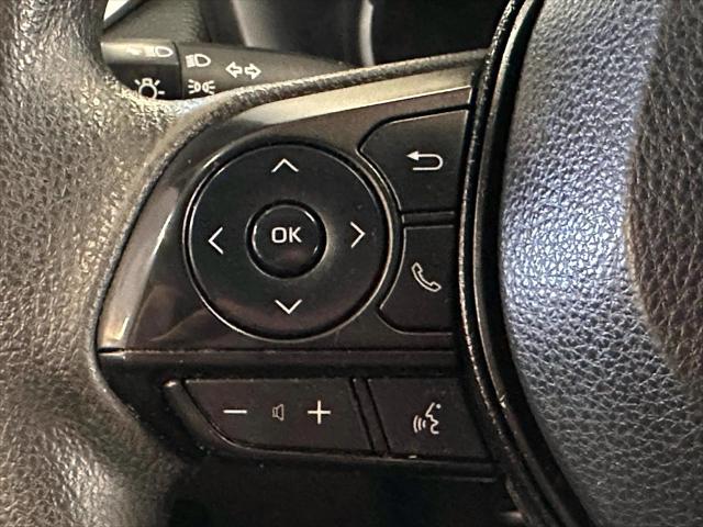 2024 Toyota RAV4 LE [19]