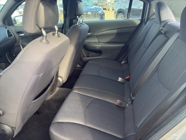 2013 Chrysler 200 Touring