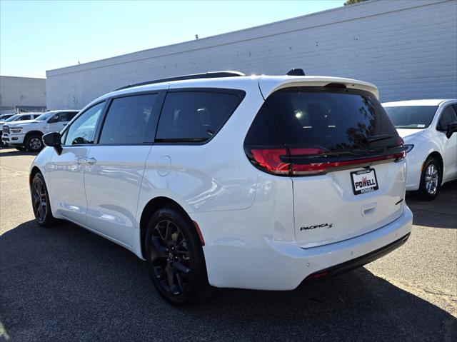 2026 Chrysler Pacifica PACIFICA LIMITED