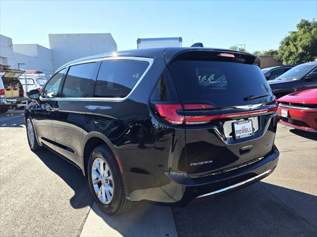 2026 Chrysler Pacifica PACIFICA LIMITED 2026 Chrysler Pacifica PACIFICA LIMITED