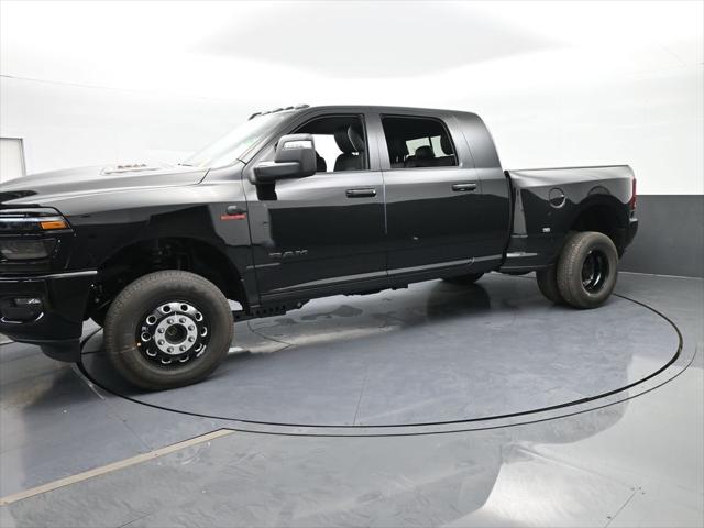 2026 RAM Ram 3500 RAM 3500 LARAMIE MEGA CAB 4X4 64 BOX 2026 RAM Ram 3500 RAM 3500 LARAMIE MEGA CAB 4X4 64 BOX