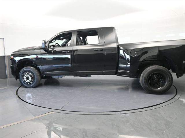 2026 RAM Ram 3500 RAM 3500 LARAMIE MEGA CAB 4X4 64 BOX 2026 RAM Ram 3500 RAM 3500 LARAMIE MEGA CAB 4X4 64 BOX