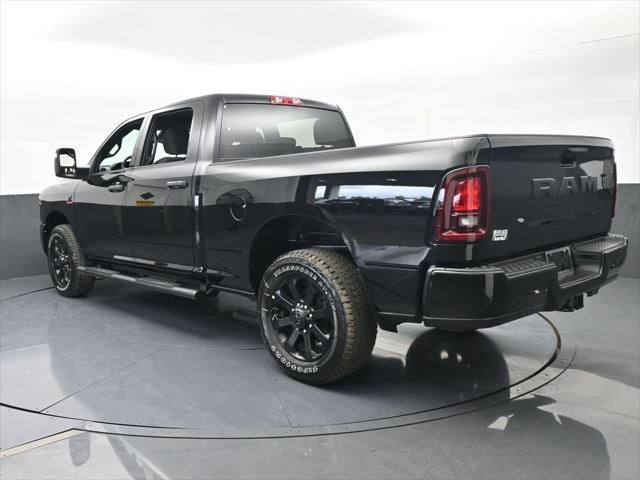 2026 RAM Ram 2500 RAM 2500 BLACK EXPRESS CREW CAB 4X2 64 BOX