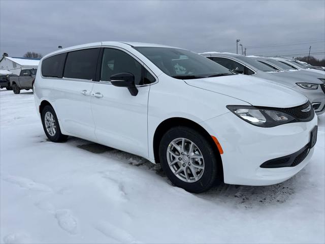 2026 Chrysler Voyager VOYAGER LX
