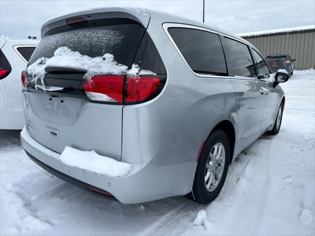2026 Chrysler Voyager LX