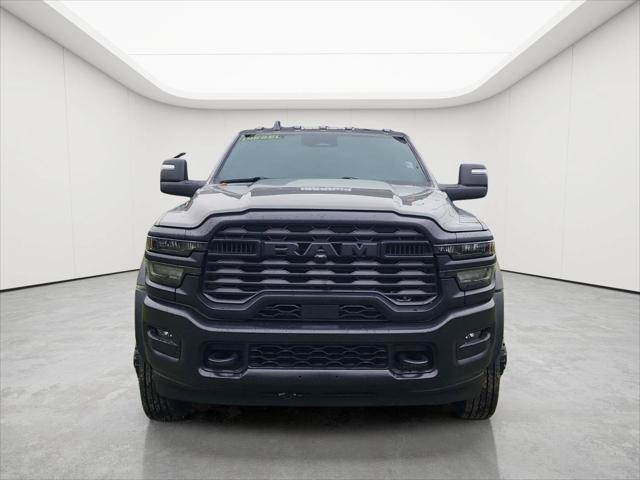 2026 RAM Ram 5500 Chassis Cab RAM 5500 TRADESMAN CHASSIS REGULAR CAB 4X4 60 CA 2026 RAM Ram 5500 Chassis Cab RAM 5500 TRADESMAN CHASSIS REGULAR CAB 4X4 60 CA