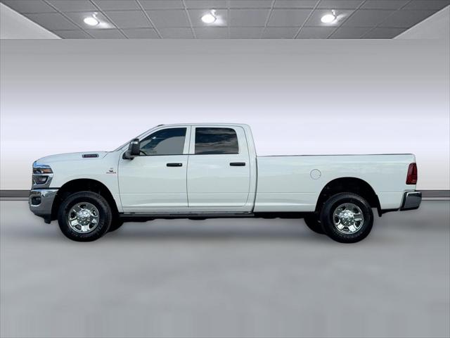 2026 RAM Ram 3500 RAM 3500 TRADESMAN CREW CAB 4X4 8 BOX